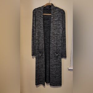 White House Black Market Long Black & White Cardigan Duster – Size L